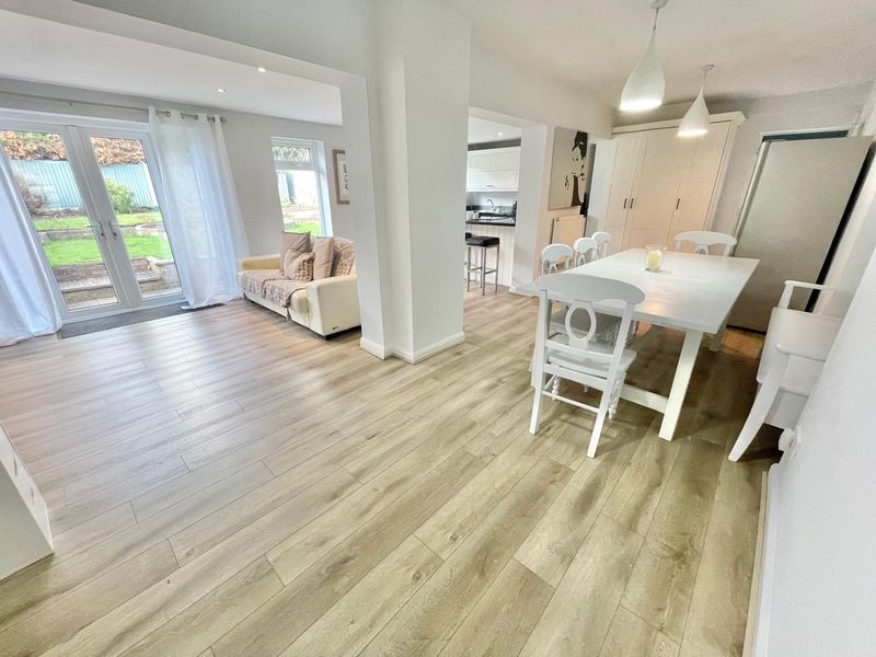 Ascot Drive Great Sutton